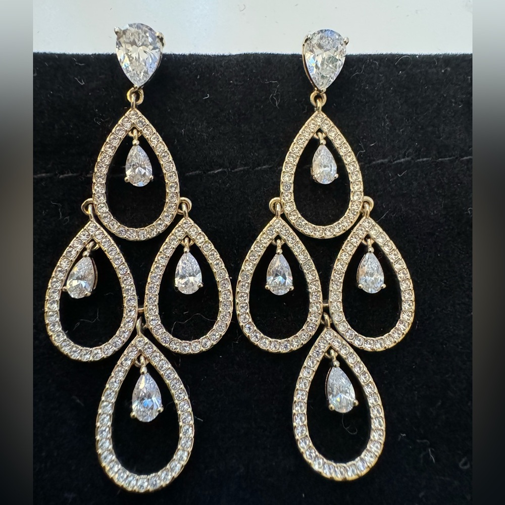 Nadri dangle crystal diamond gold earrings - Picture 1 of 2